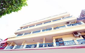 Fabhotel Surya Palace 1